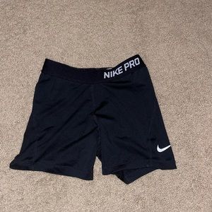 Black Nike Pros